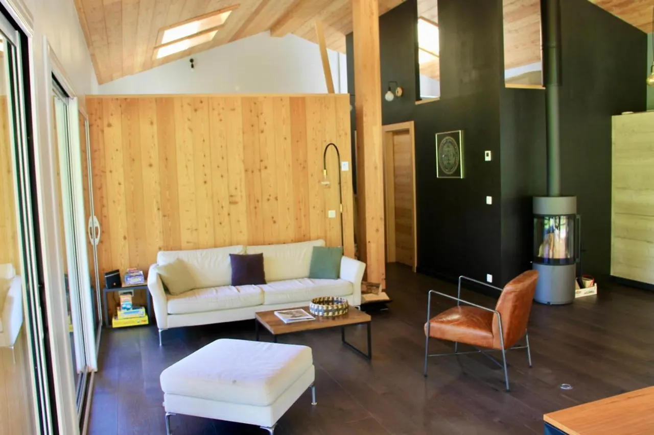Modern Chalet With Garden シャモニー